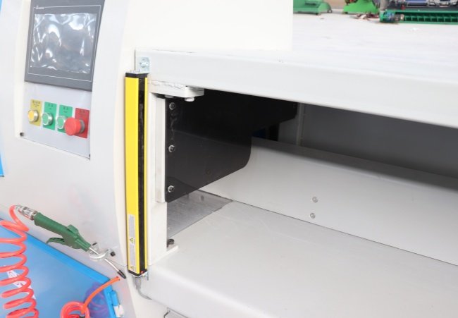 Detailed image (10)