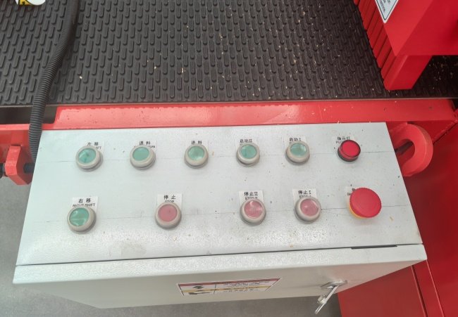 Detailed image (3)