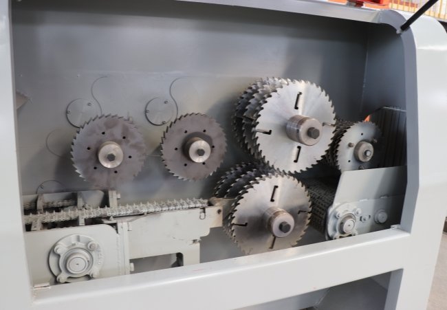 Detailed image (8)