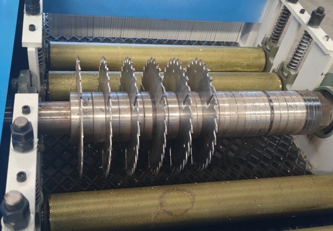 Detailed image (8)