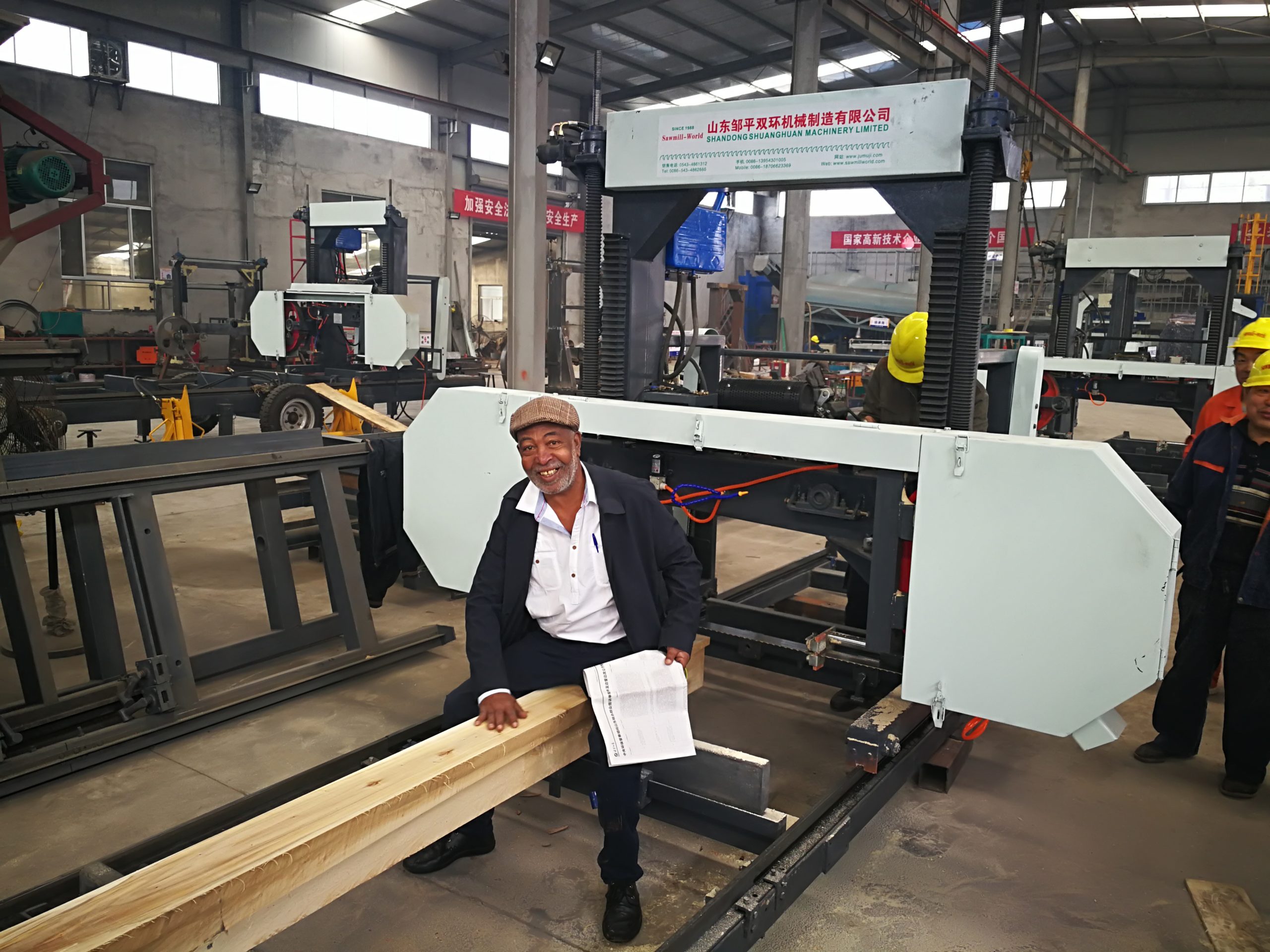  Ugandan customer buys sawmill 